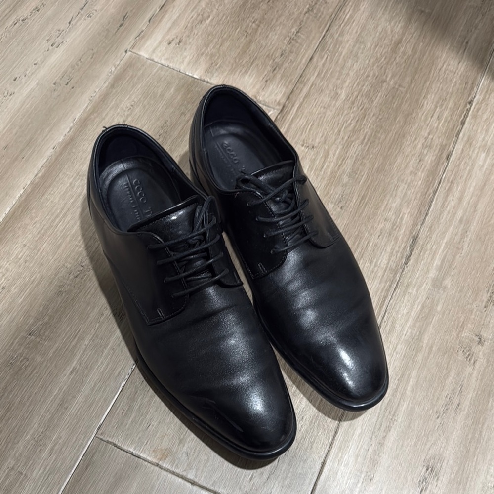 Ecco Men's Black Leather Dress Shoes